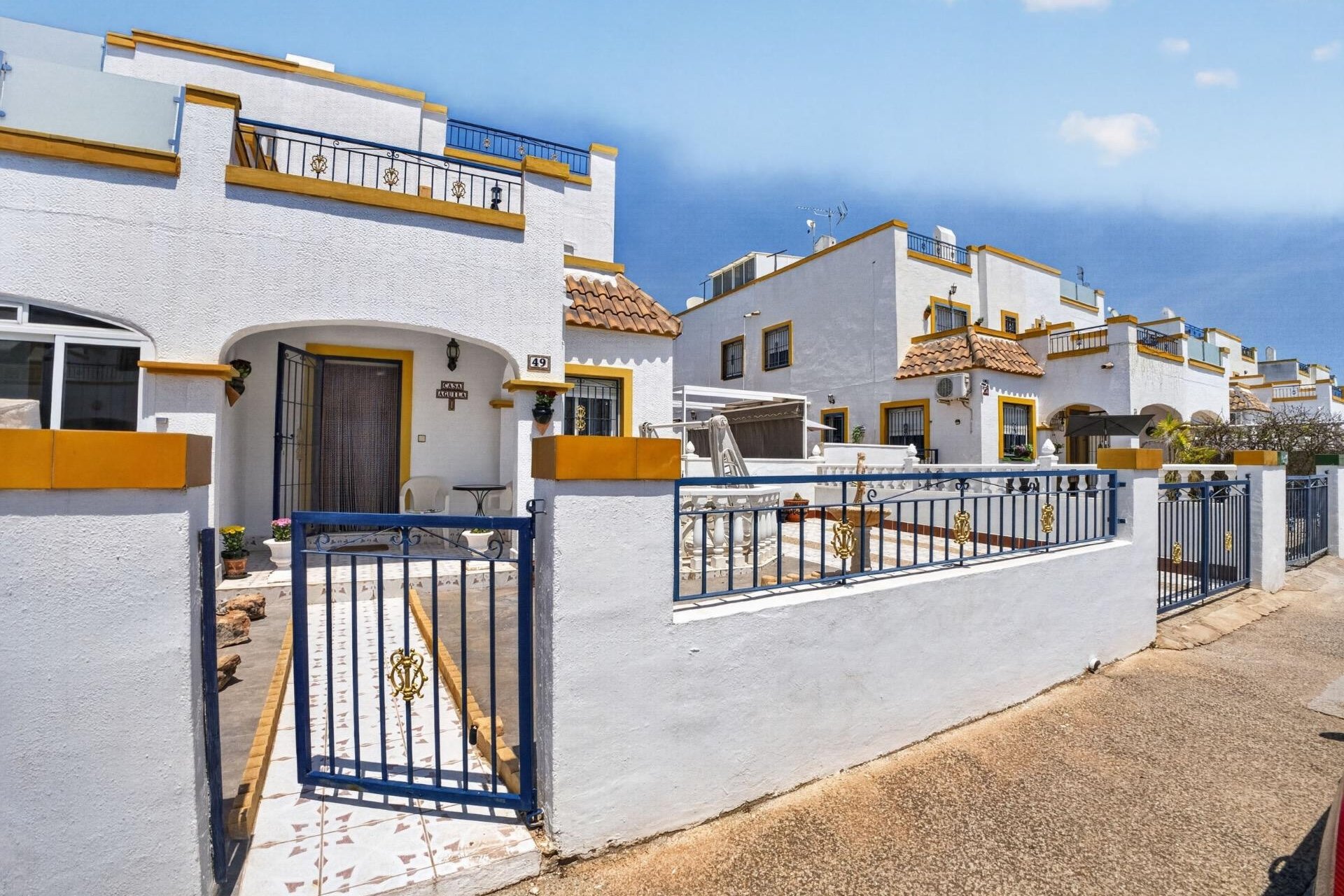 Herverkoop - duplex -
Torrevieja - La Siesta - El Salado - Torreta
