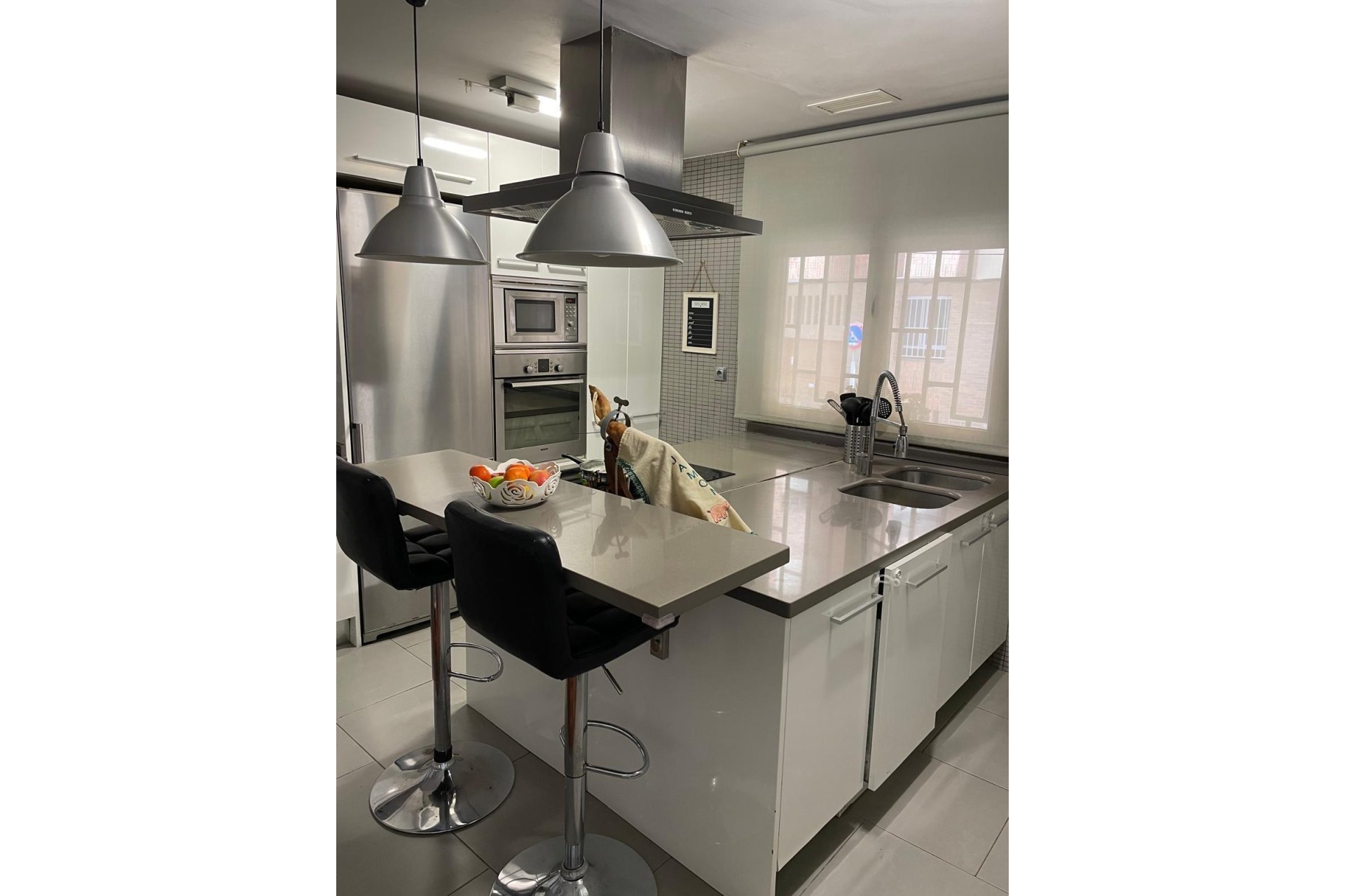 Herverkoop - duplex -
Torrevieja - Playa del Cura