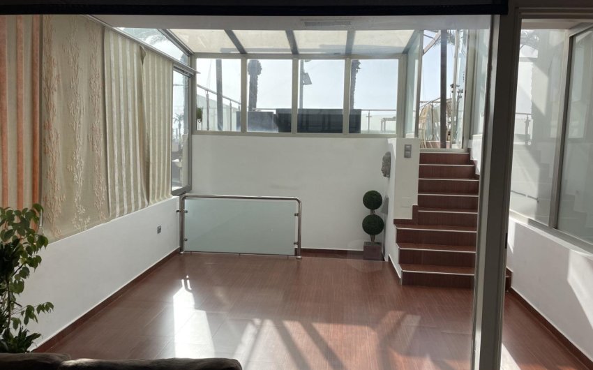 Herverkoop - duplex -
Torrevieja - Playa del Cura