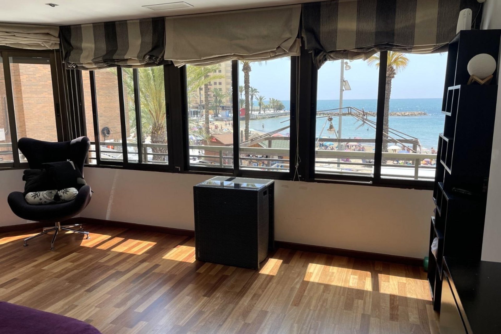 Herverkoop - duplex -
Torrevieja - Playa del Cura