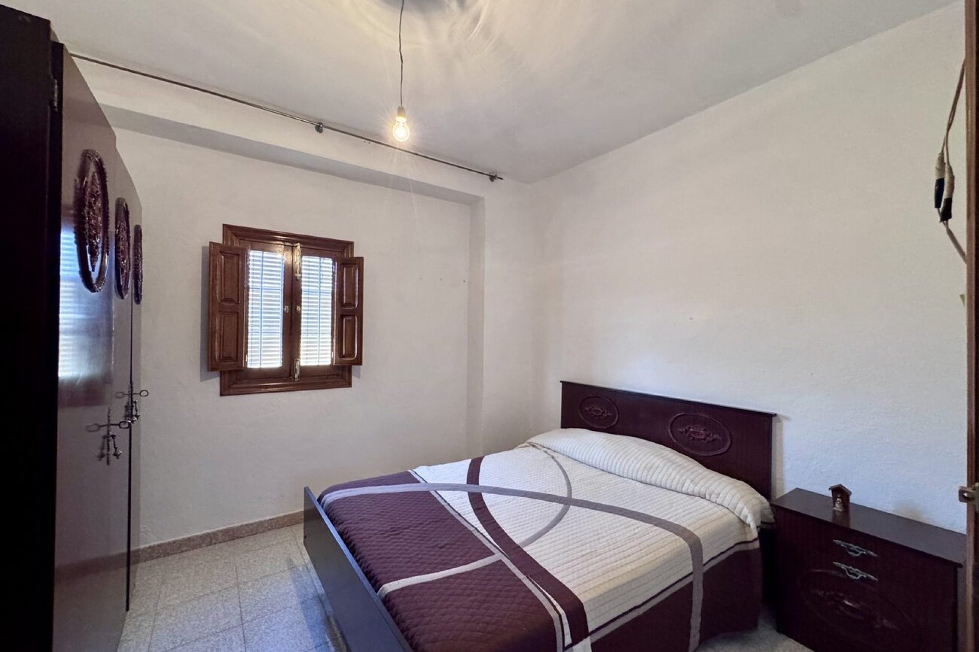 Herverkoop - Finca -
Algarinejo - Inland