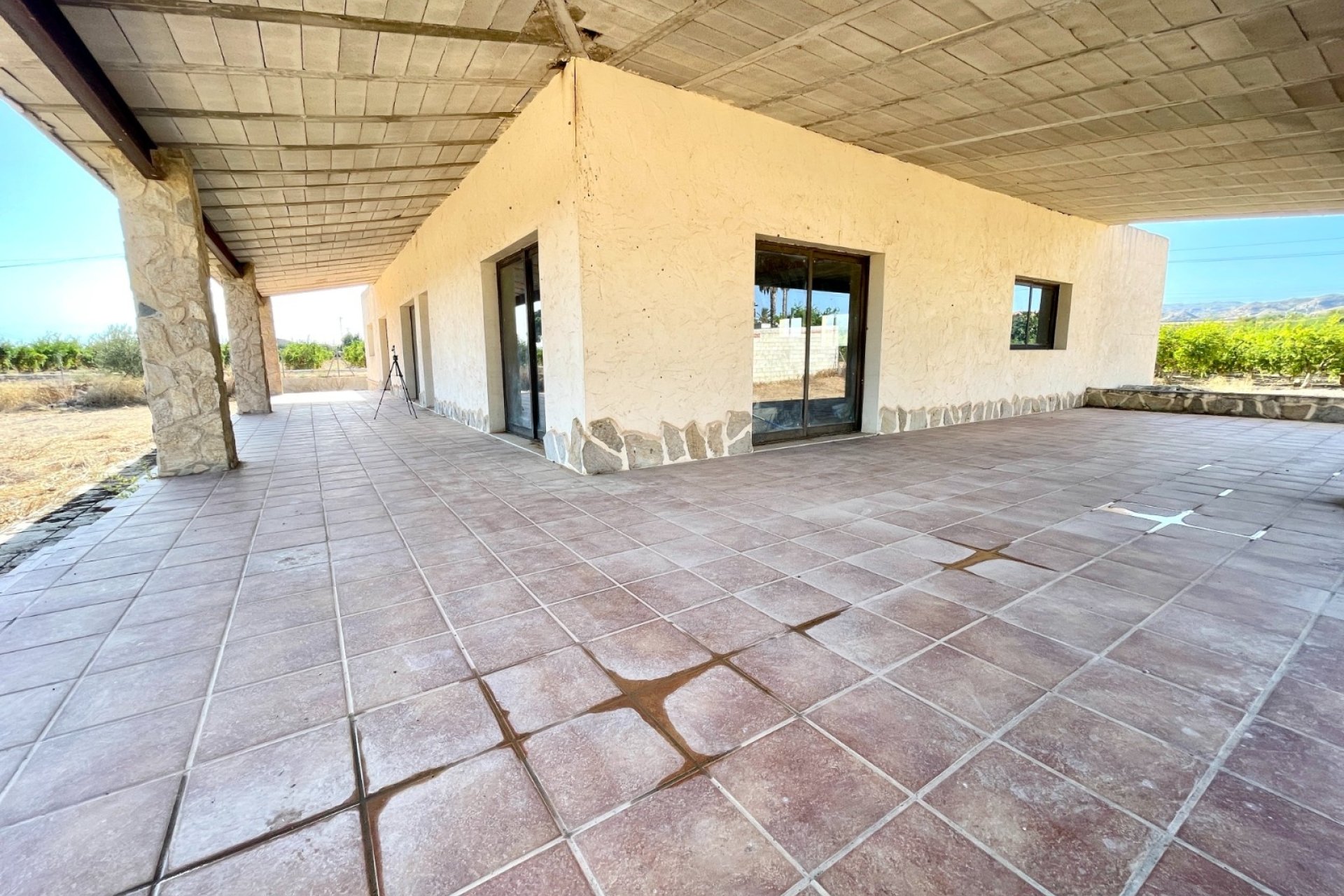 Herverkoop - Finca / Country Property -
Elche - Matola