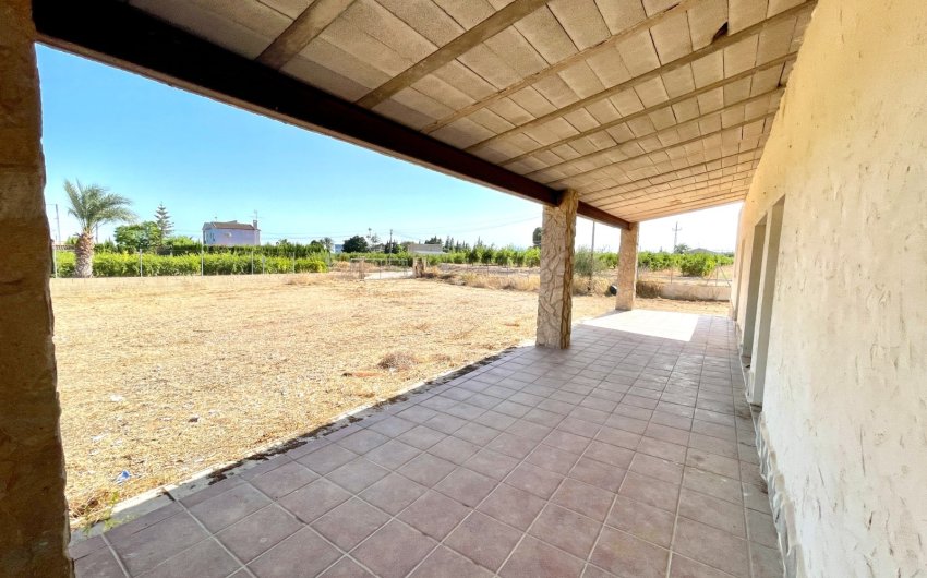 Herverkoop - Finca / Country Property -
Elche - Matola