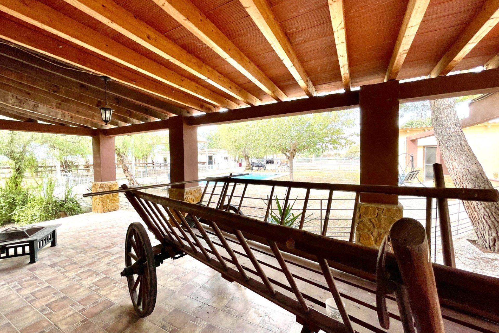 Herverkoop - Finca / Country Property -
Orihuela