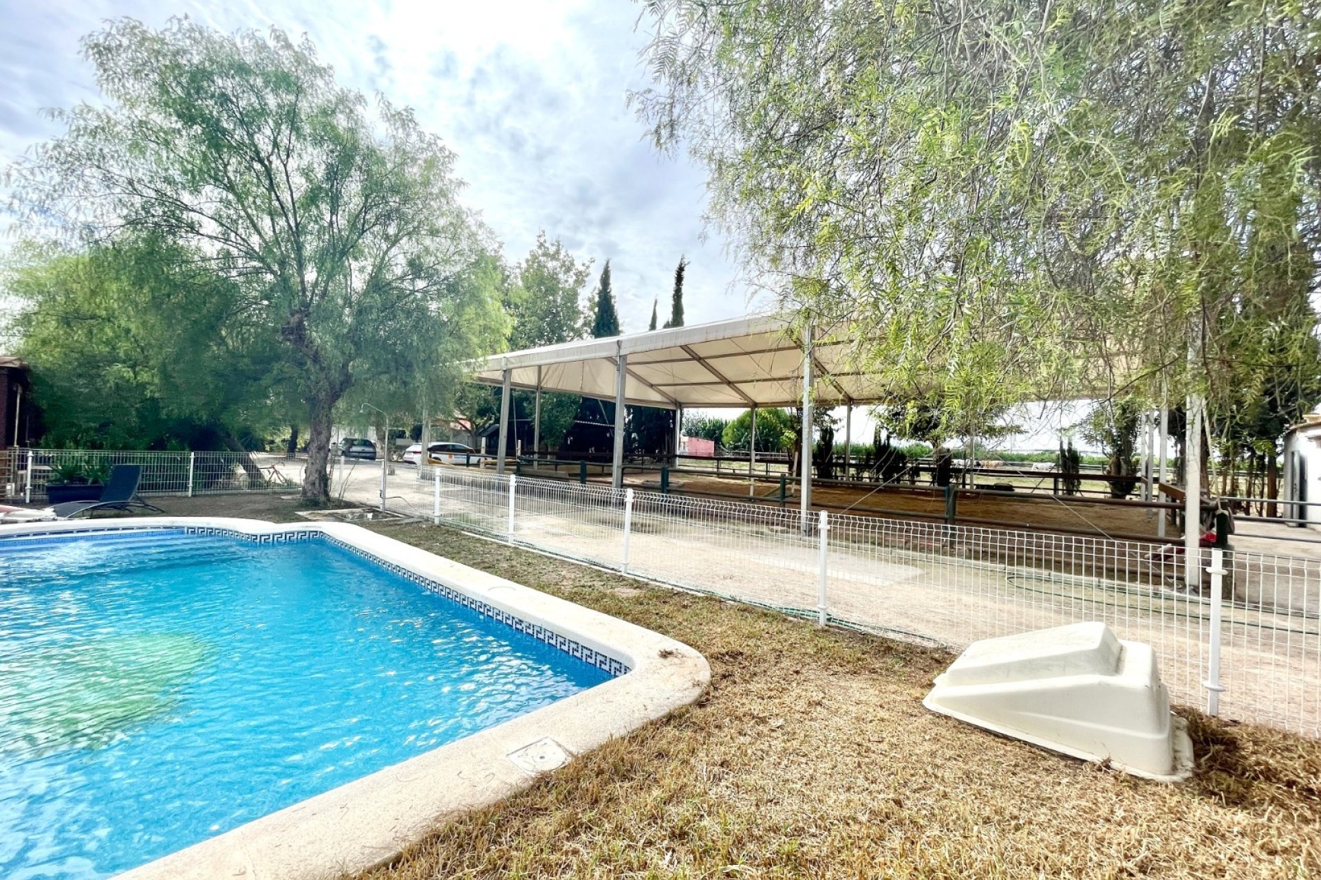 Herverkoop - Finca / Country Property -
Orihuela