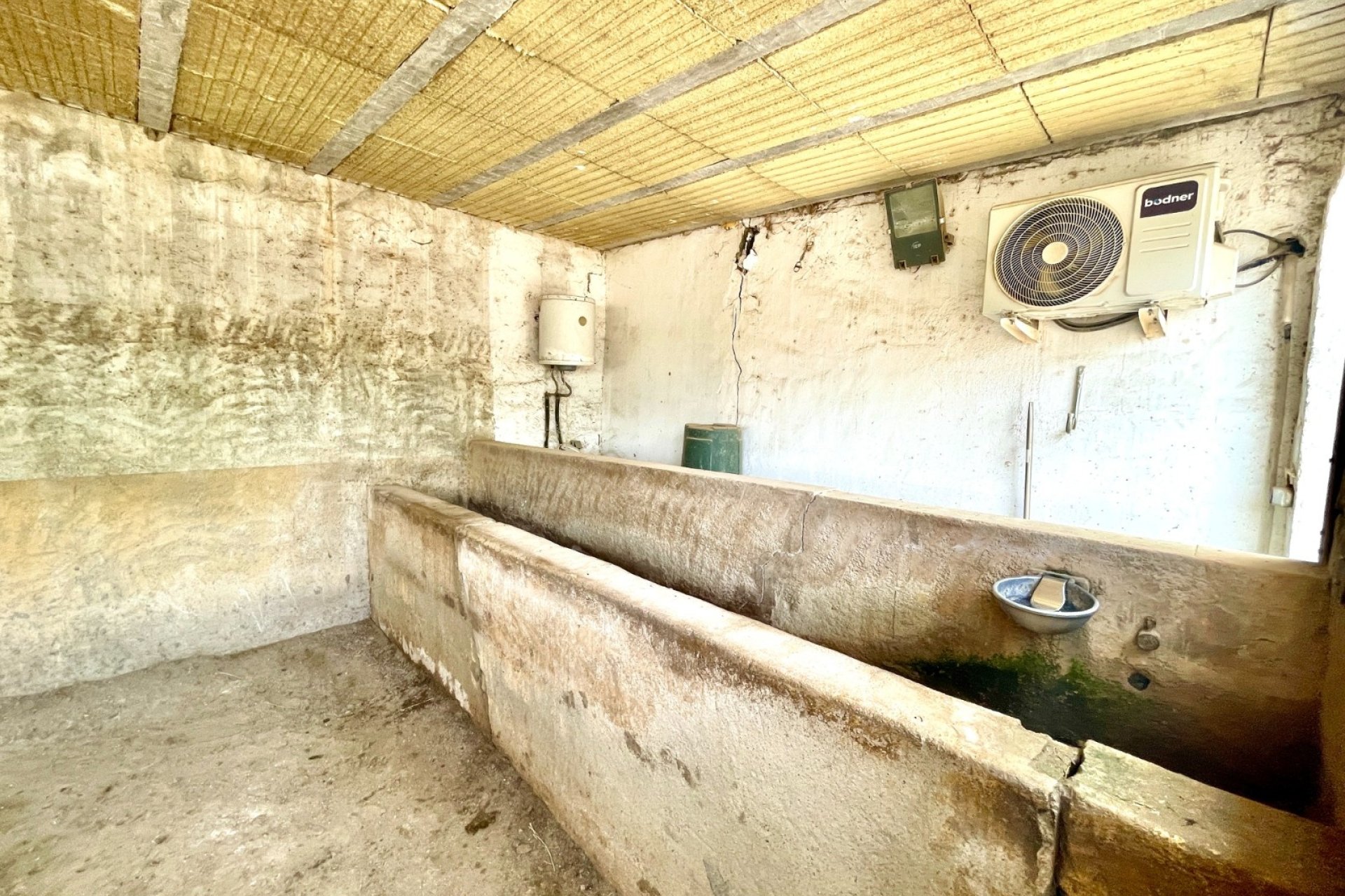 Herverkoop - Finca / Country Property -
Orihuela