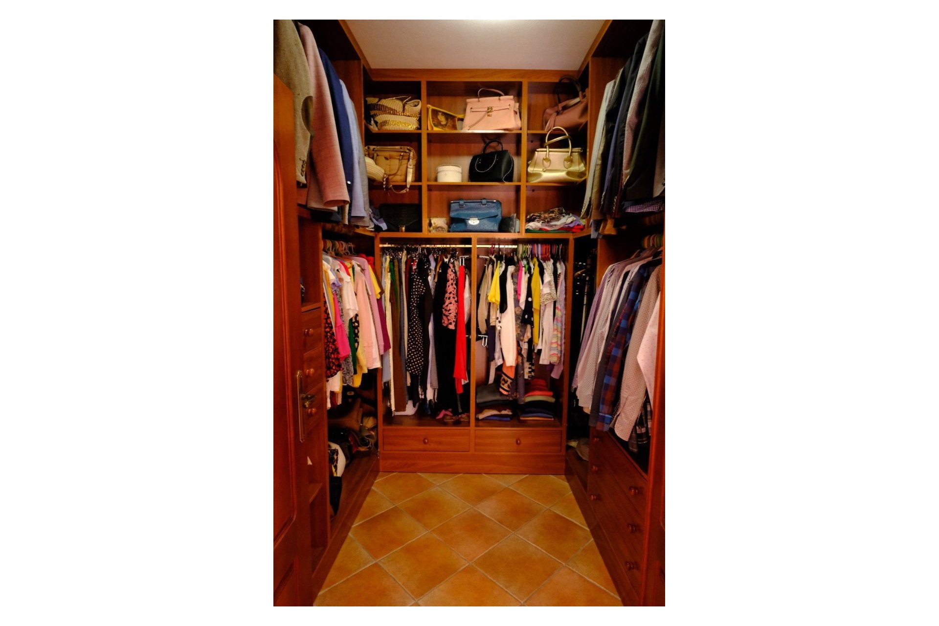 Herverkoop - Finca Country Property -
Orihuela