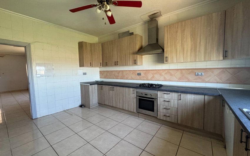 Herverkoop - Finca -
Dolores - Comunidad Valenciana