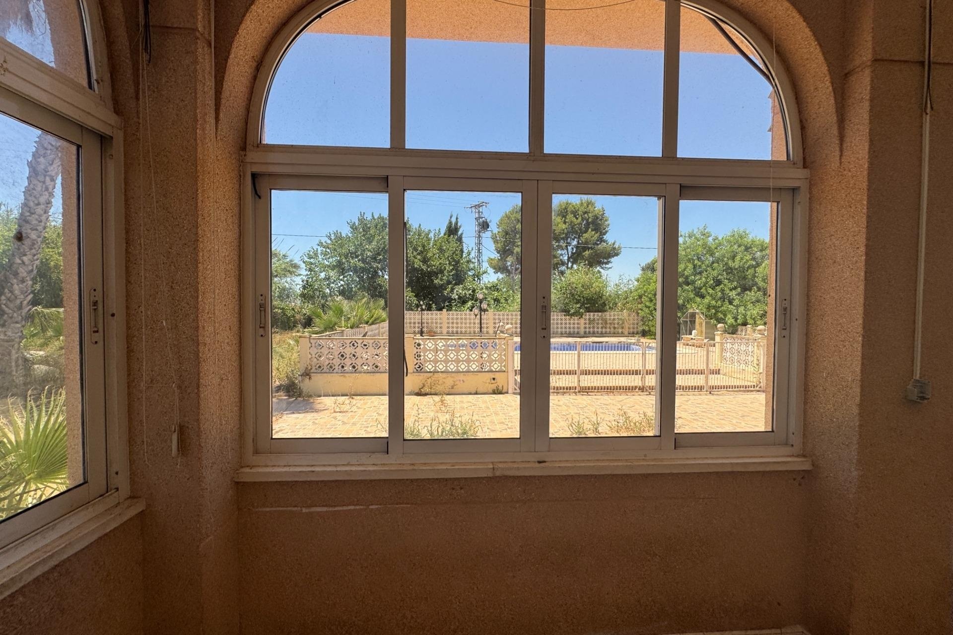 Herverkoop - Finca -
Dolores - Comunidad Valenciana
