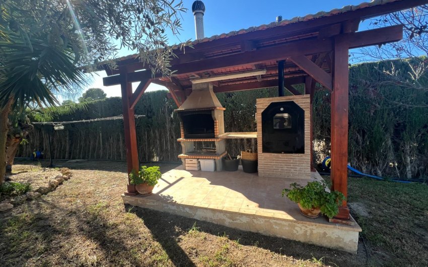 Herverkoop - Finca -
Dolores - Comunidad Valenciana