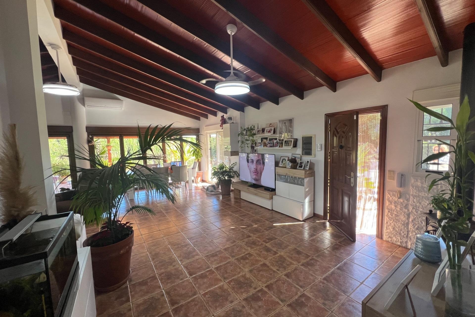 Herverkoop - Finca -
Dolores - Comunidad Valenciana