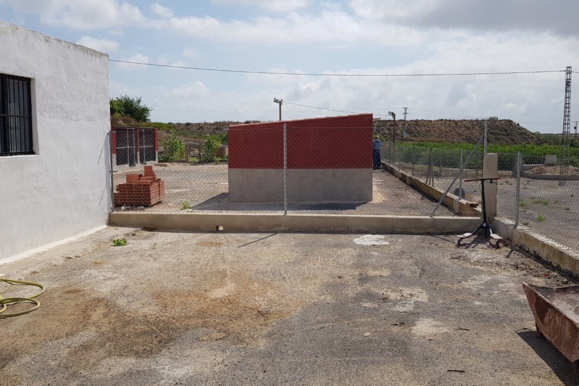 Herverkoop - Finca -
Los Montesinos