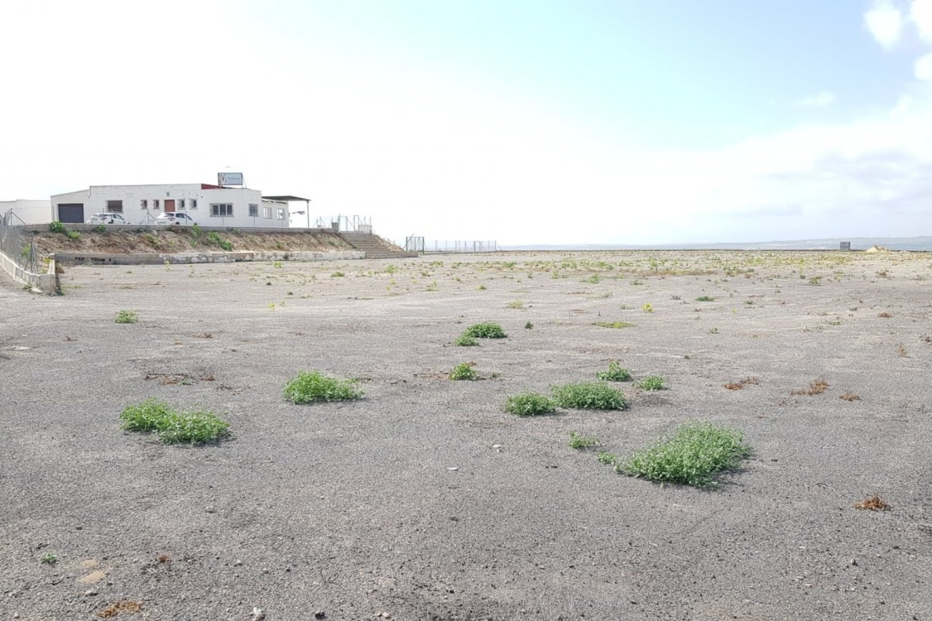 Herverkoop - Finca -
Los Montesinos