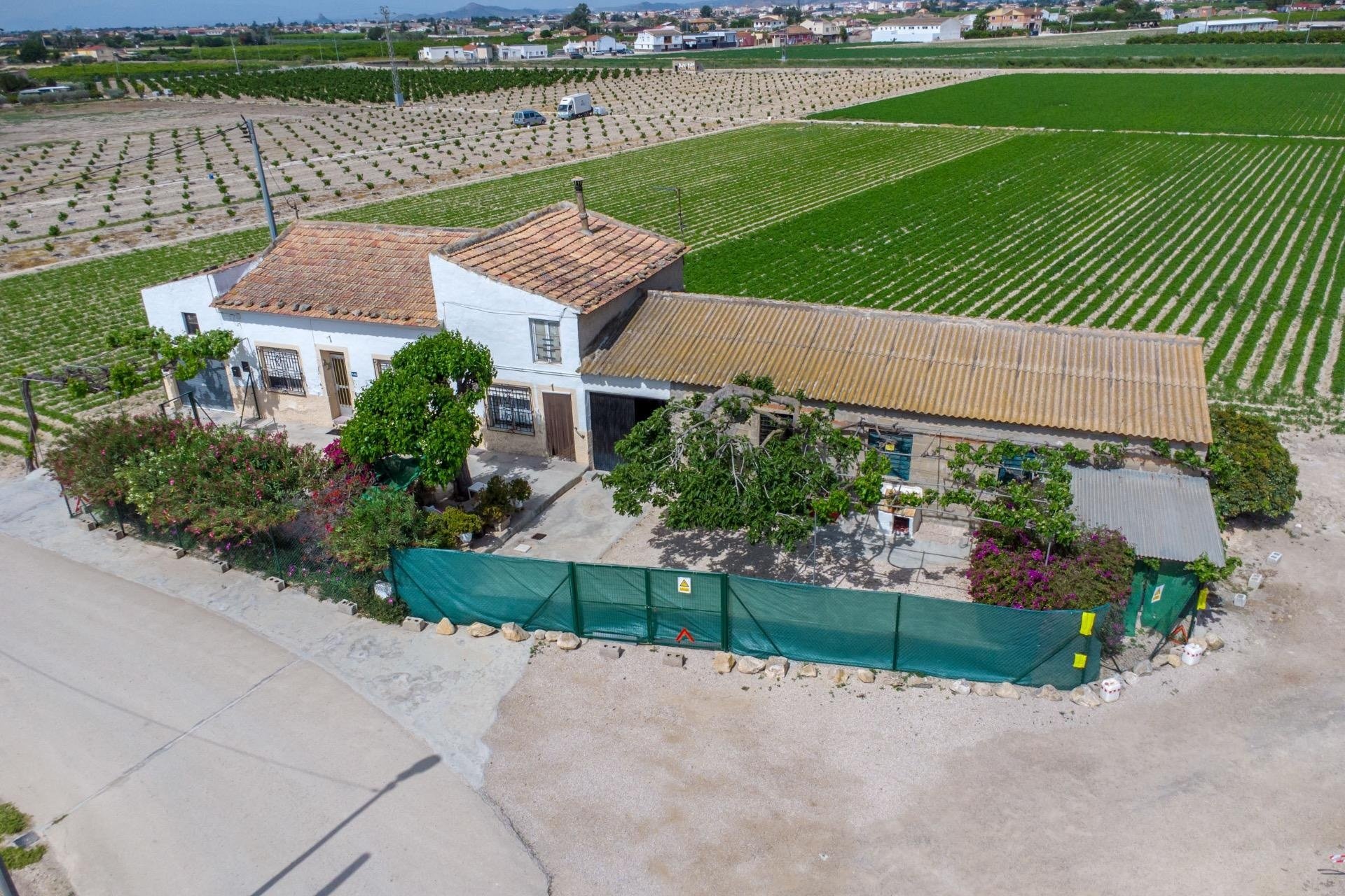 Herverkoop - Finca -
Orihuela - Desamparados-hurchillo-torremendo
