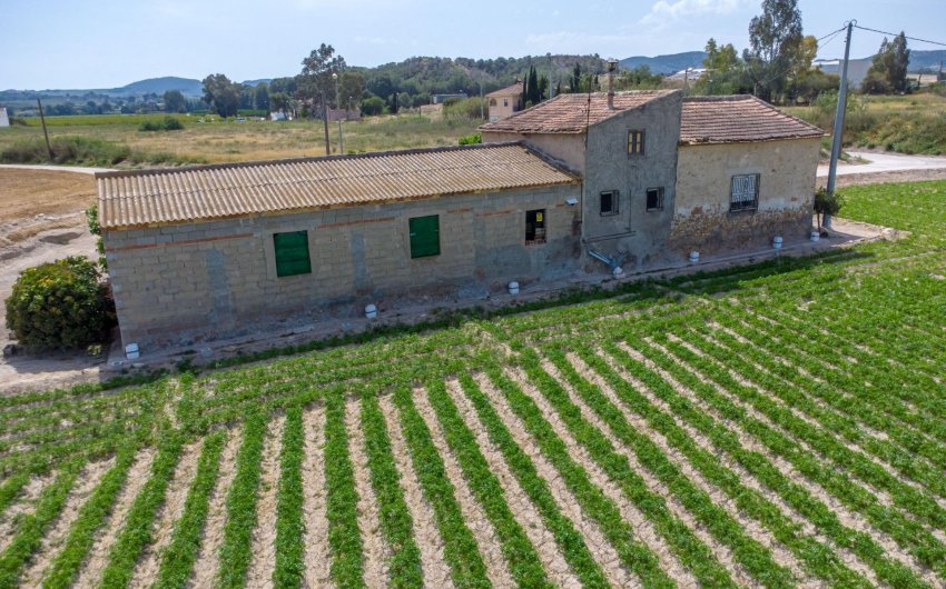 Herverkoop - Finca -
Orihuela - Desamparados-hurchillo-torremendo
