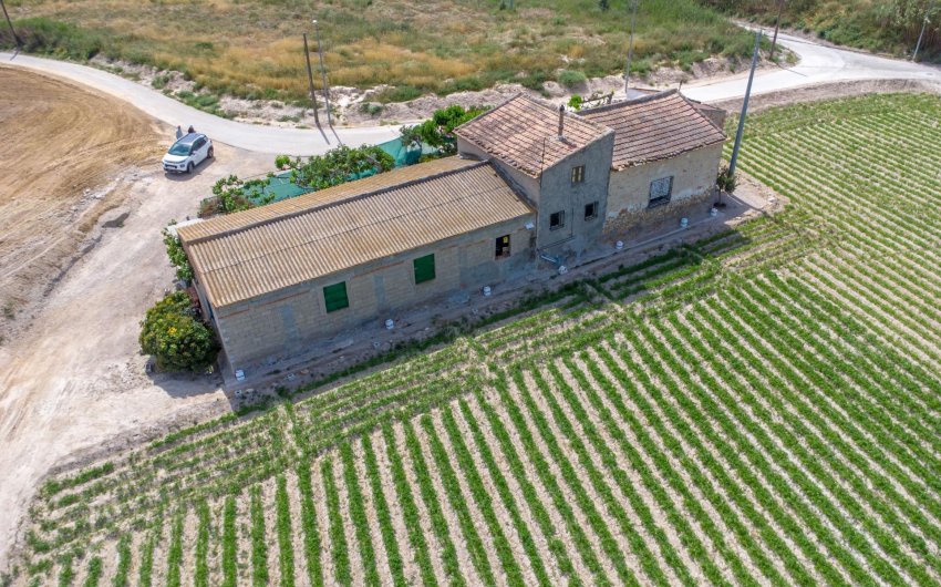 Herverkoop - Finca -
Orihuela - Desamparados-hurchillo-torremendo