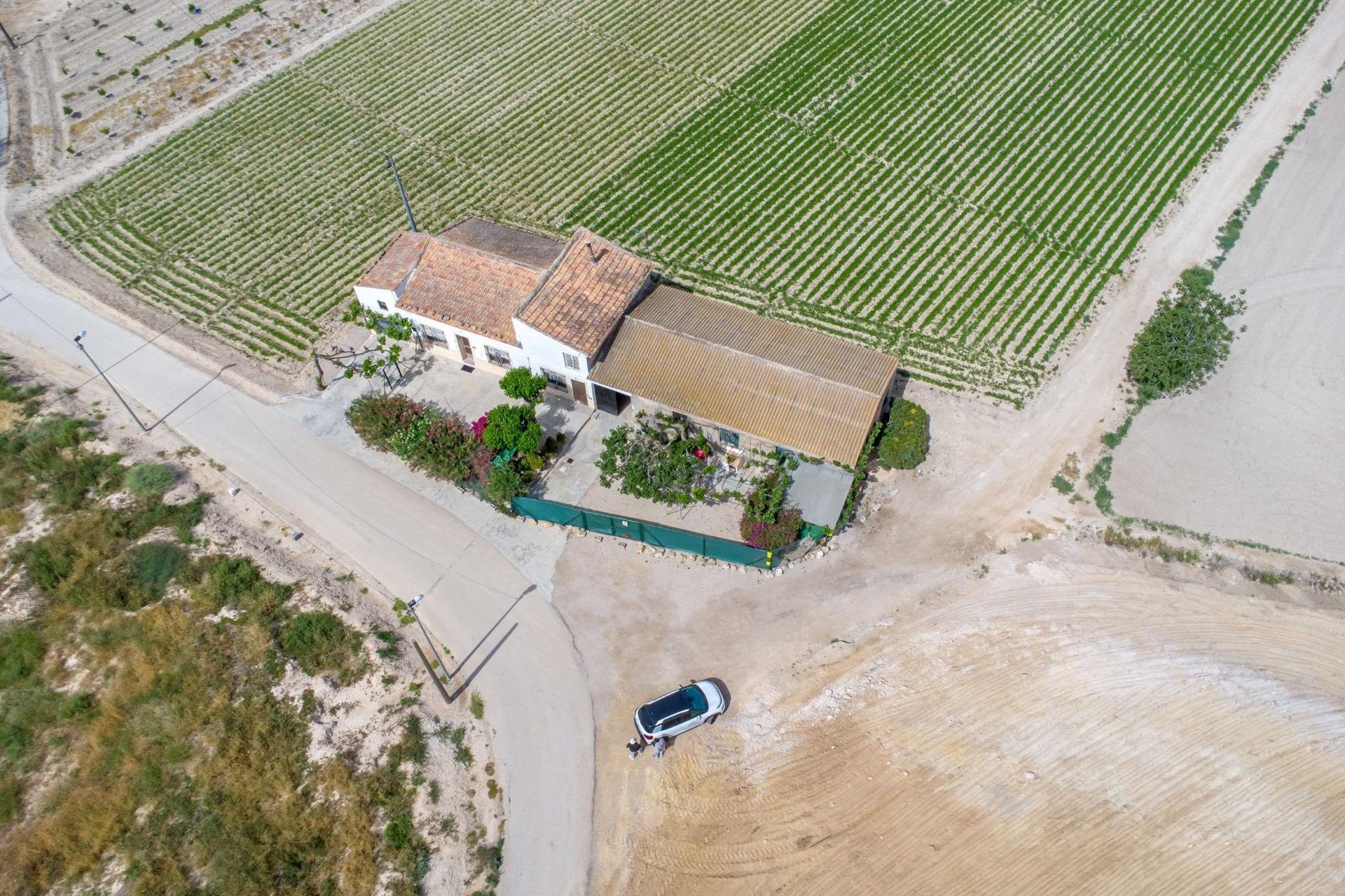 Herverkoop - Finca -
Orihuela - Desamparados-hurchillo-torremendo