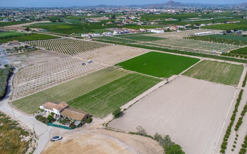 Herverkoop - Finca -
Orihuela - Desamparados-hurchillo-torremendo