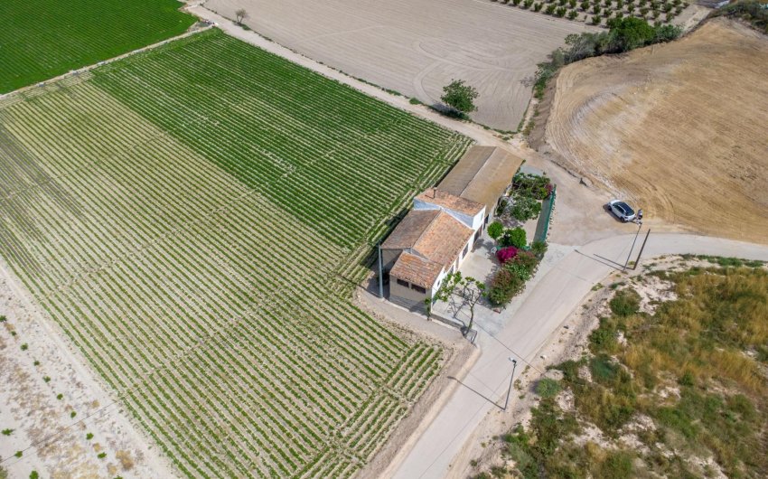 Herverkoop - Finca -
Orihuela - Desamparados-hurchillo-torremendo