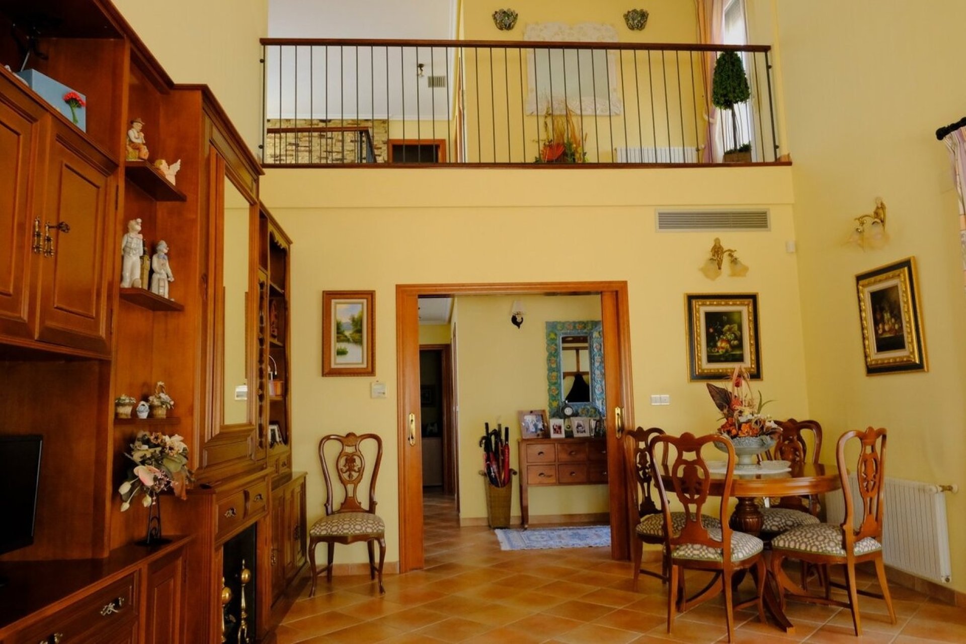 Herverkoop - Finca -
Orihuela - Inland