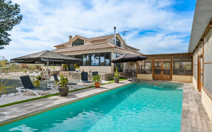 Herverkoop - Finca -
Puerto Lumbreras - El Esparragal