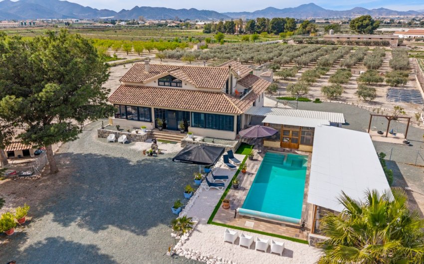 Herverkoop - Finca -
Puerto Lumbreras - El Esparragal