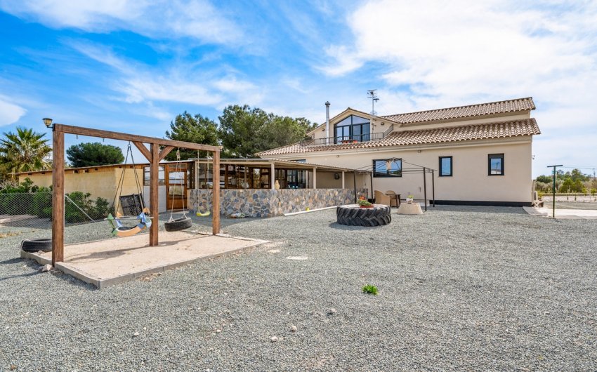 Herverkoop - Finca -
Puerto Lumbreras - El Esparragal