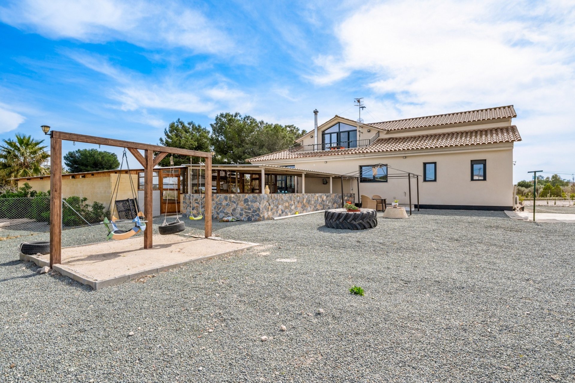 Herverkoop - Finca -
Puerto Lumbreras - El Esparragal