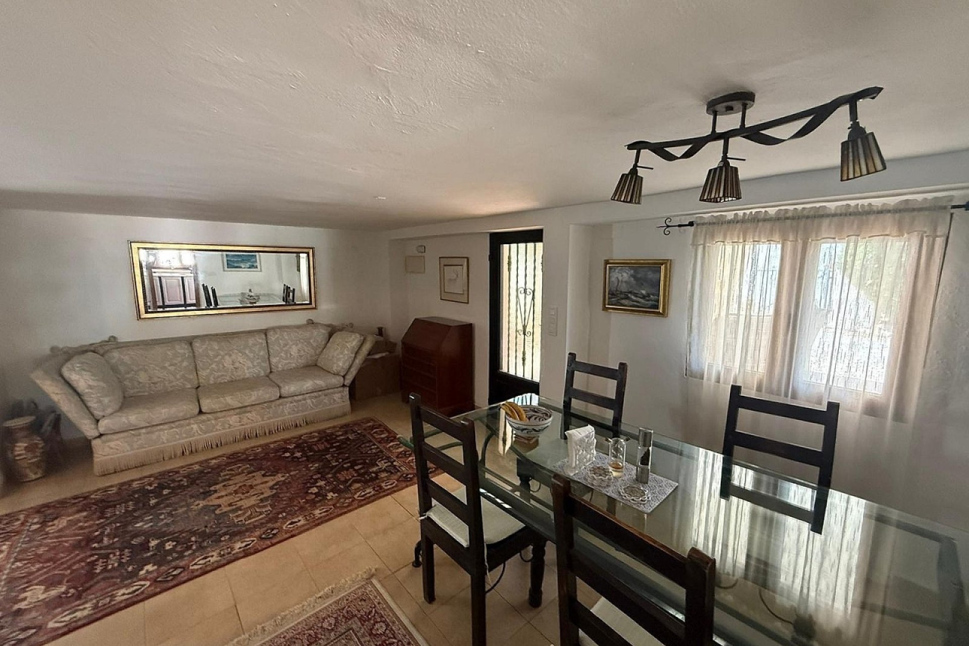 Herverkoop - Finca/Rustic Property -
Castalla