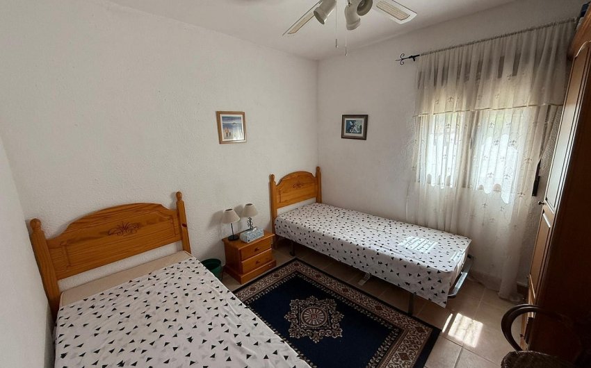 Herverkoop - Finca/Rustic Property -
Castalla