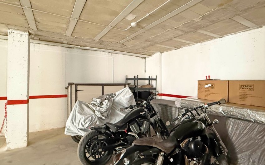 Herverkoop - Garage -
Orihuela Costa - Lomas de Cabo Roig