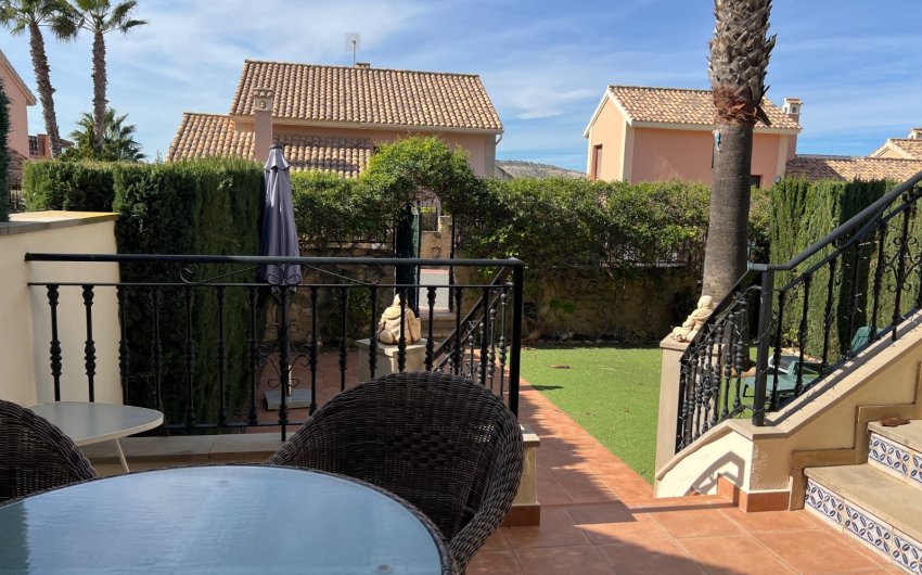 Herverkoop - Herenhuis -
Algorfa - La finca Golf