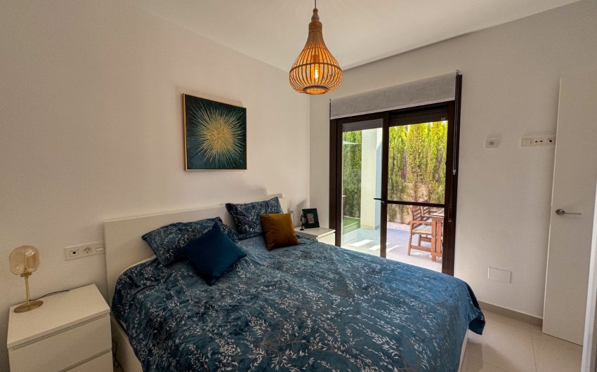 Herverkoop - Herenhuis -
Algorfa