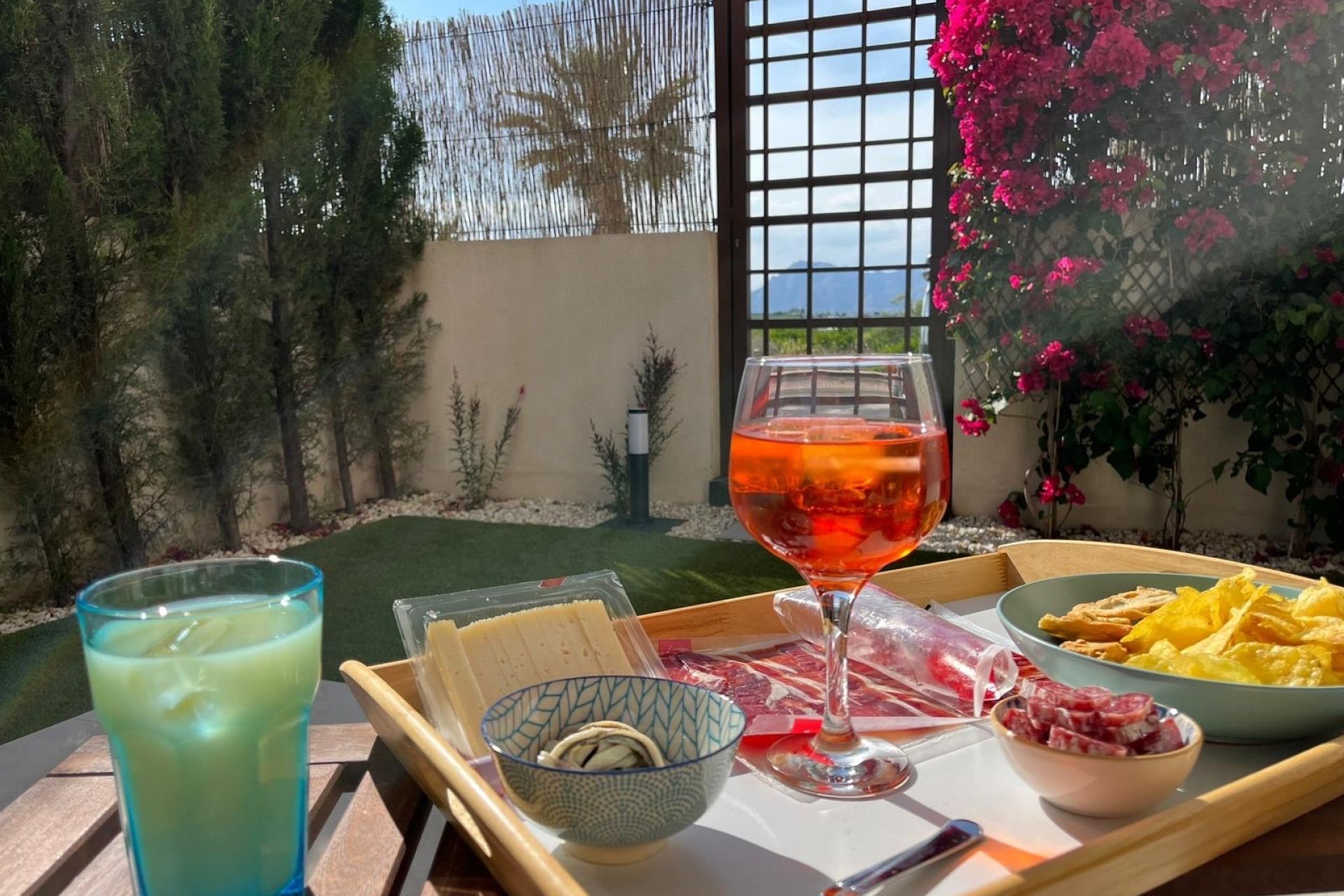 Herverkoop - Herenhuis -
Algorfa