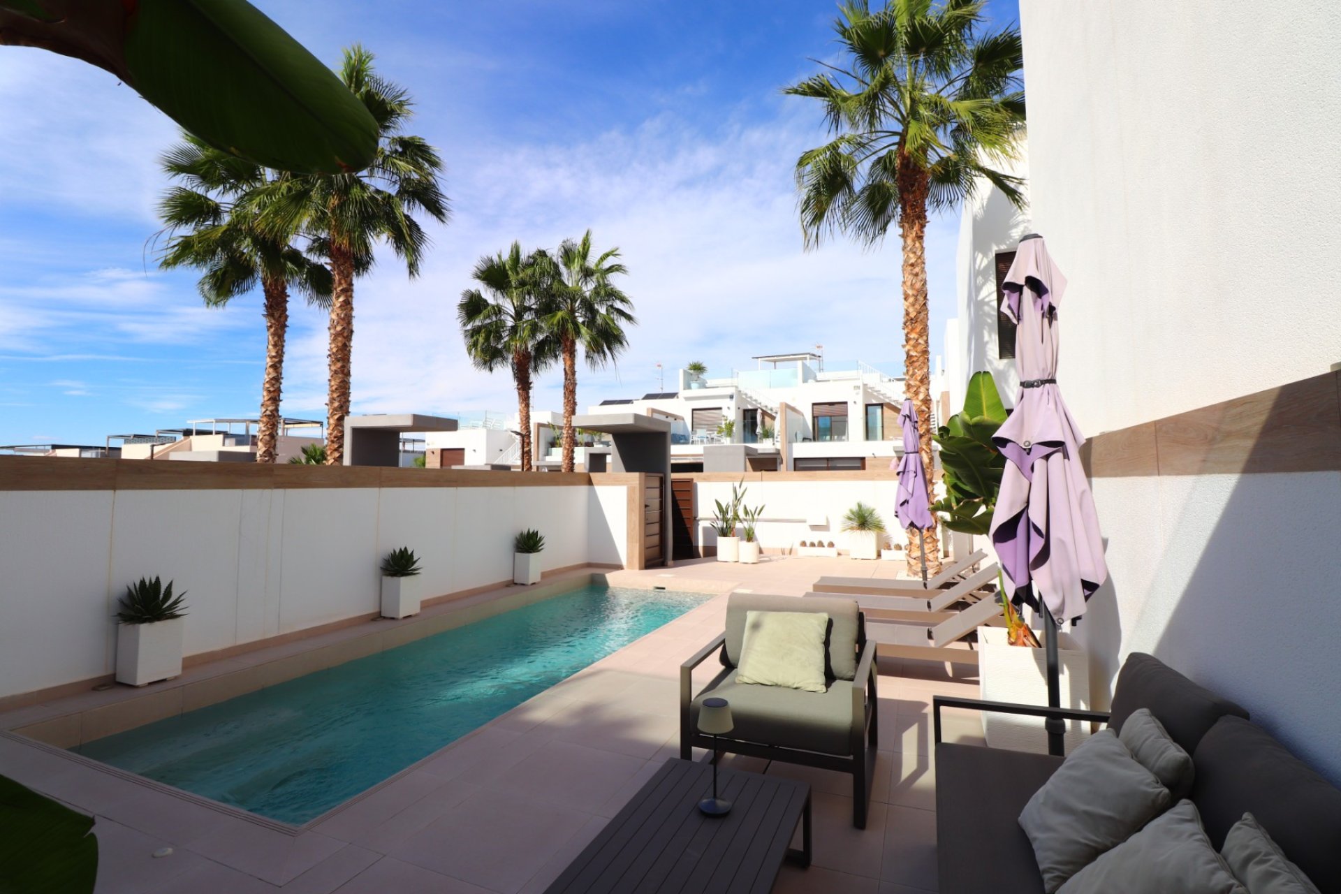 Herverkoop - Herenhuis -
Benijofar - Benijofar - Village