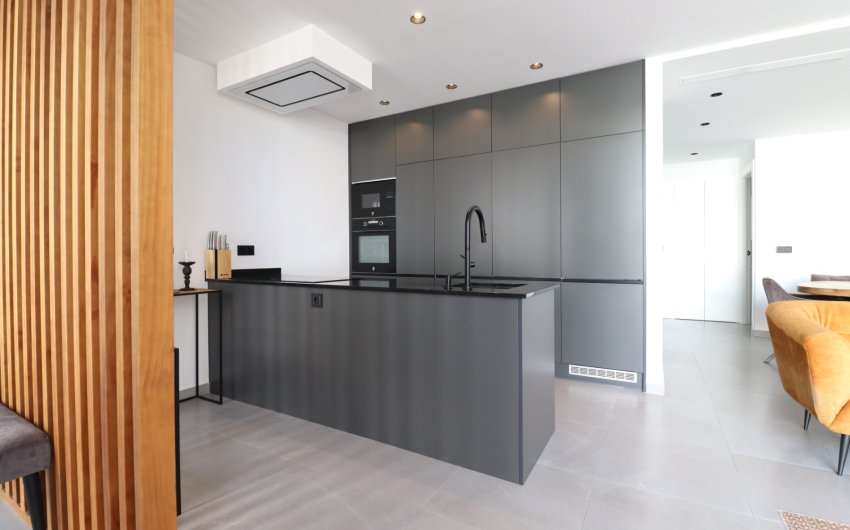 Herverkoop - Herenhuis -
Benijofar - Benijofar - Village