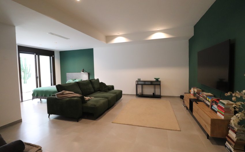 Herverkoop - Herenhuis -
Benijofar - Benijofar - Village