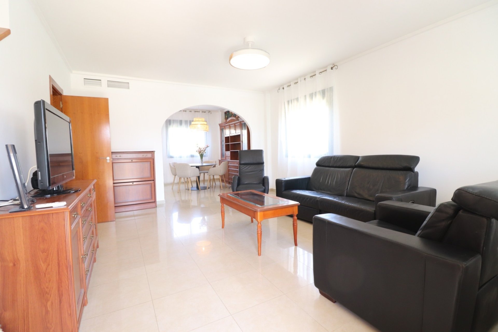 Herverkoop - Herenhuis -
Ciudad Quesada - Doña Pepa