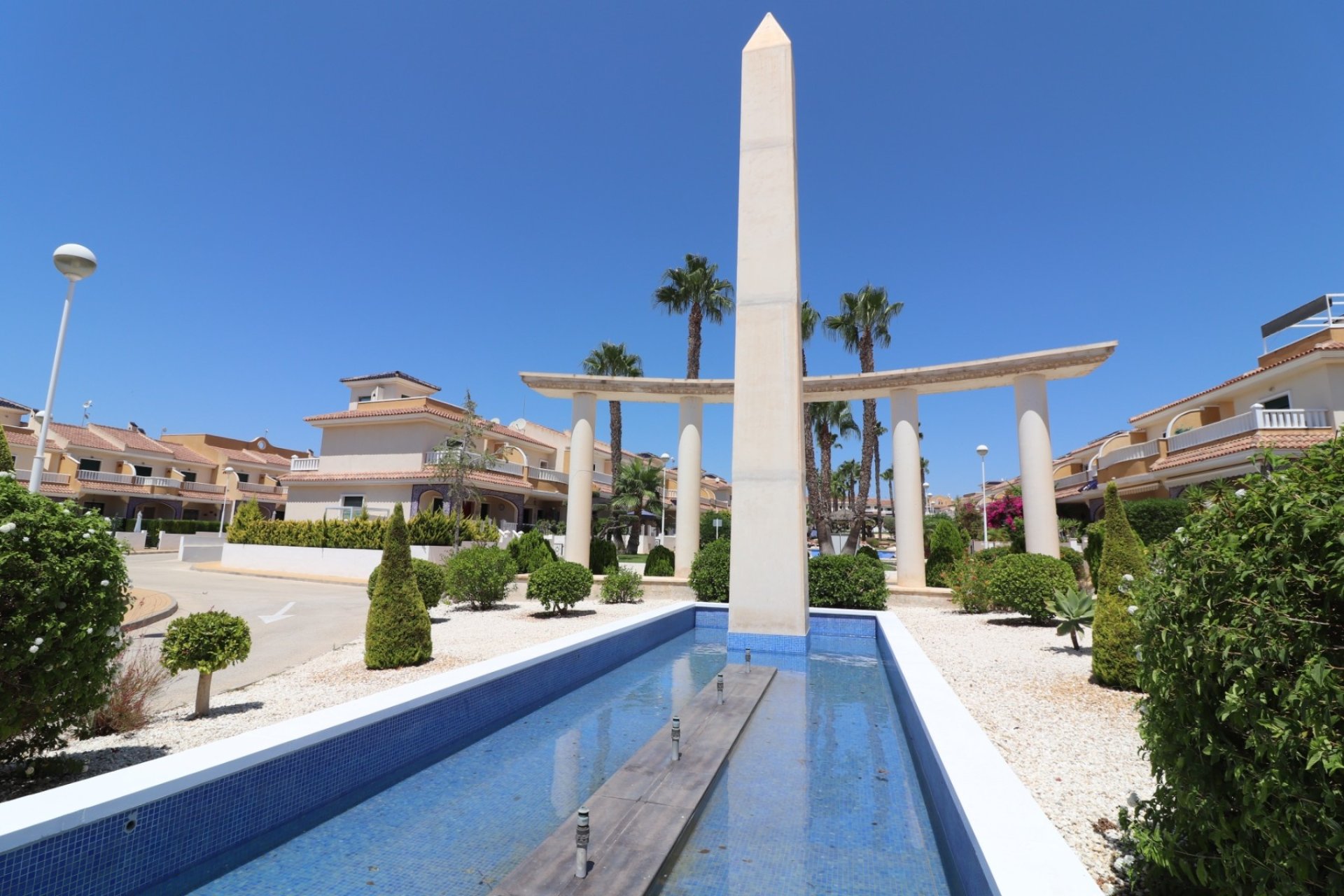 Herverkoop - Herenhuis -
Ciudad Quesada - Doña Pepa