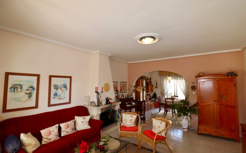 Herverkoop - Herenhuis -
Ciudad Quesada - Doña Pepa