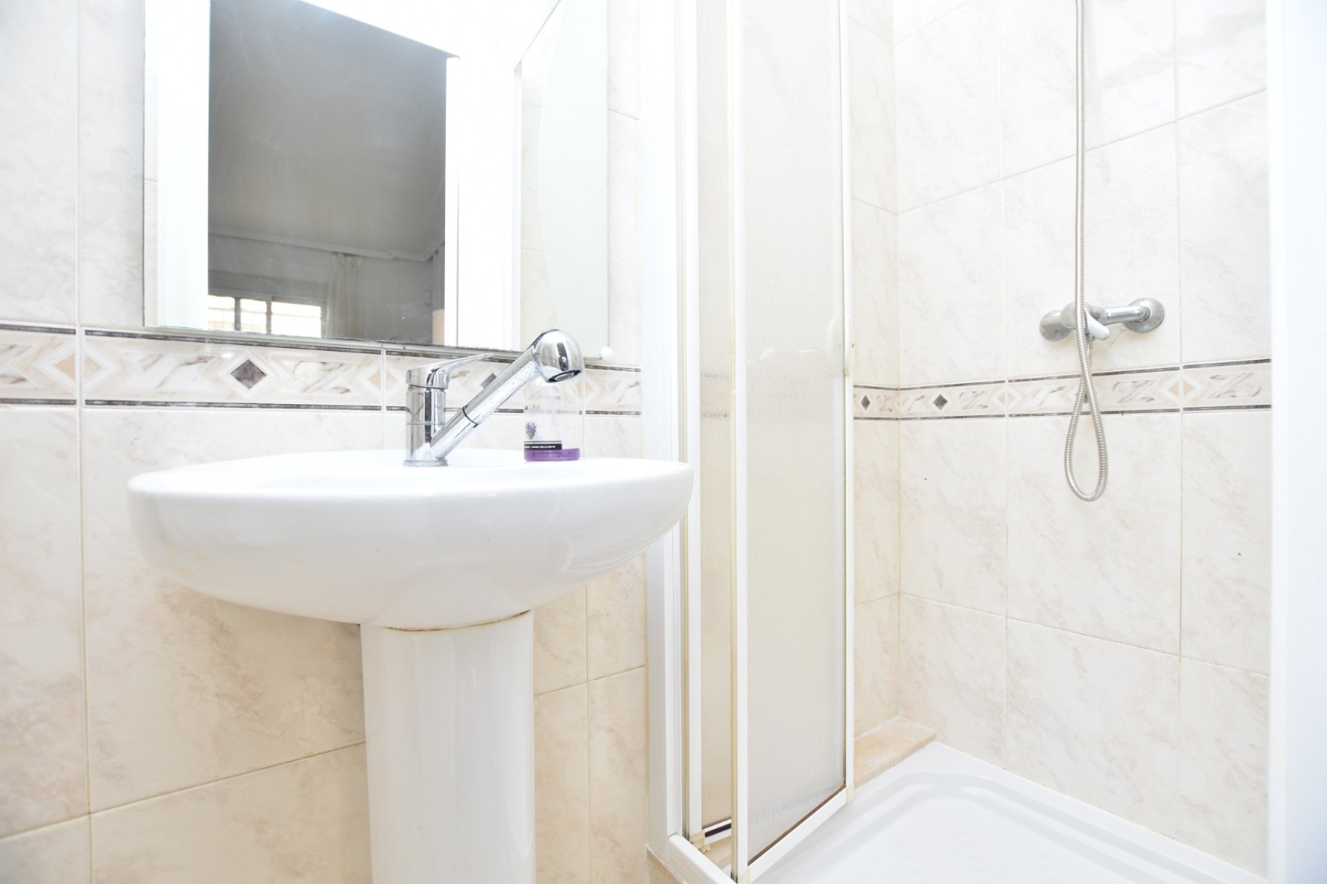 Herverkoop - Herenhuis -
Ciudad Quesada - Doña Pepa