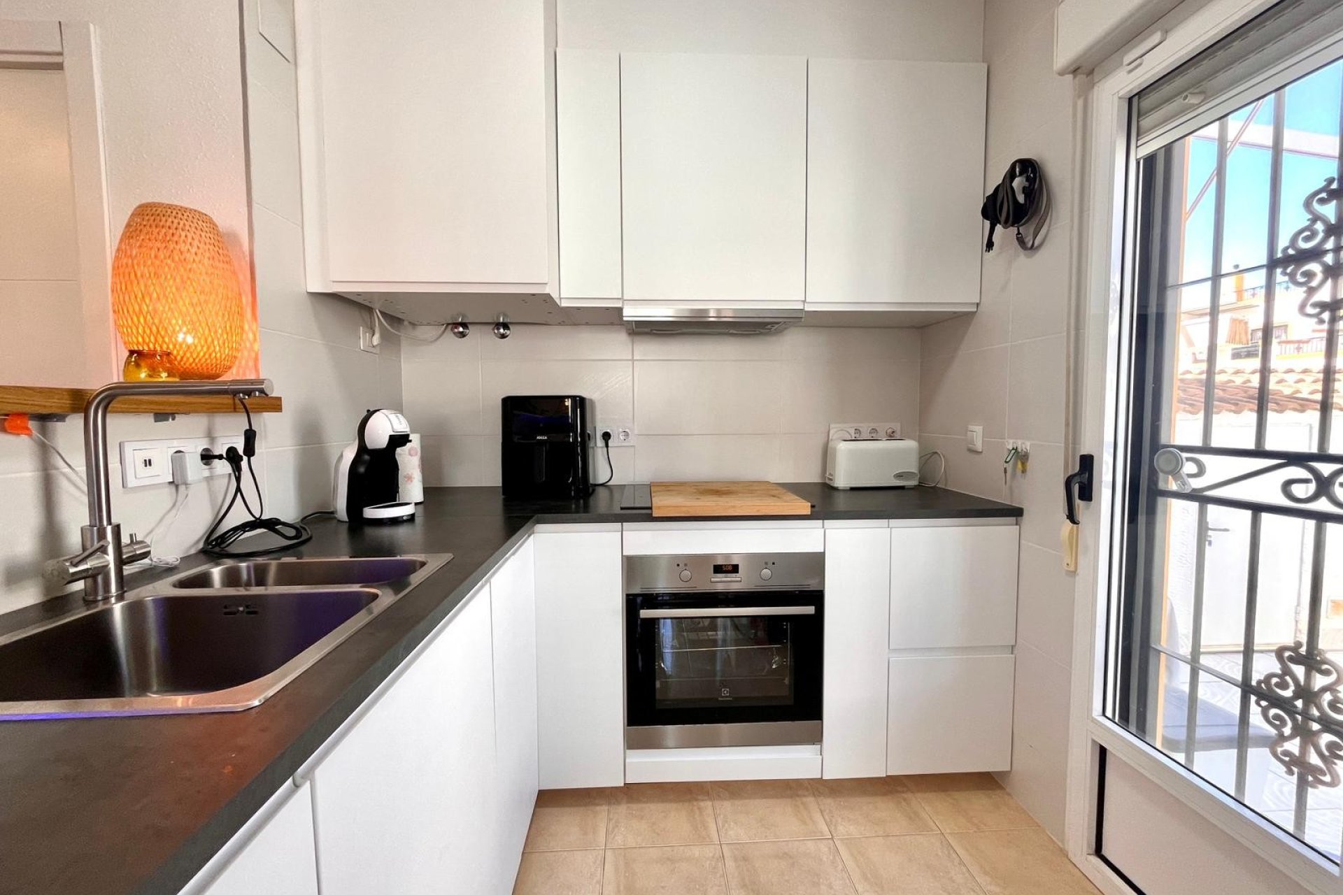 Herverkoop - Herenhuis -
Entre Naranjos - Vistabella - Entre Naranjos