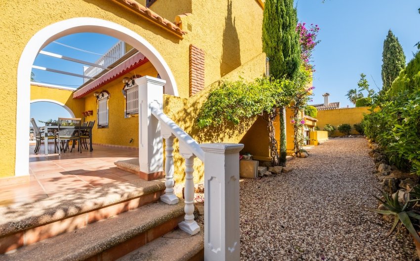 Herverkoop - Herenhuis -
Gran Alacant - Monte y Mar