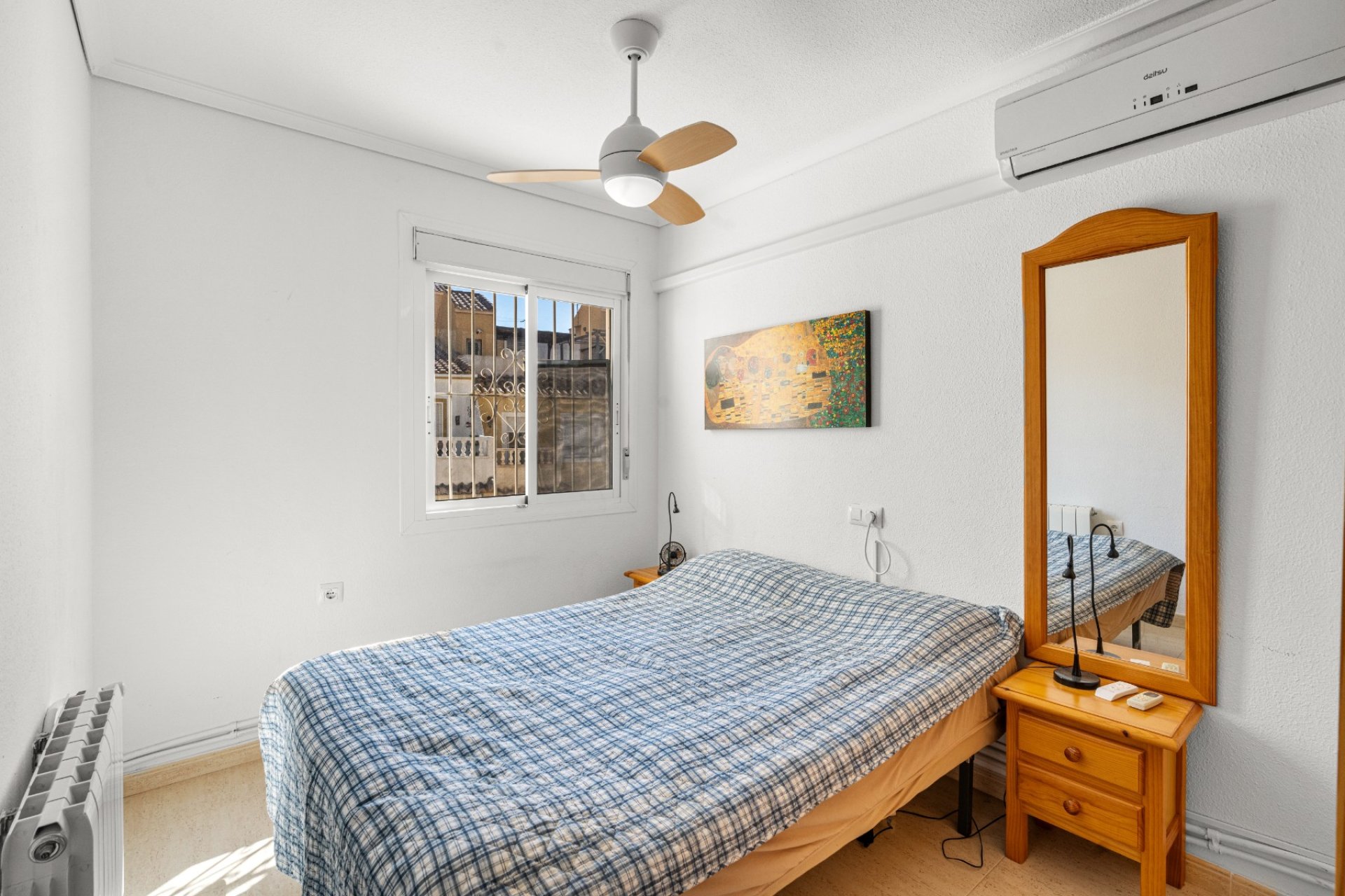 Herverkoop - Herenhuis -
Gran Alacant - Monte y Mar