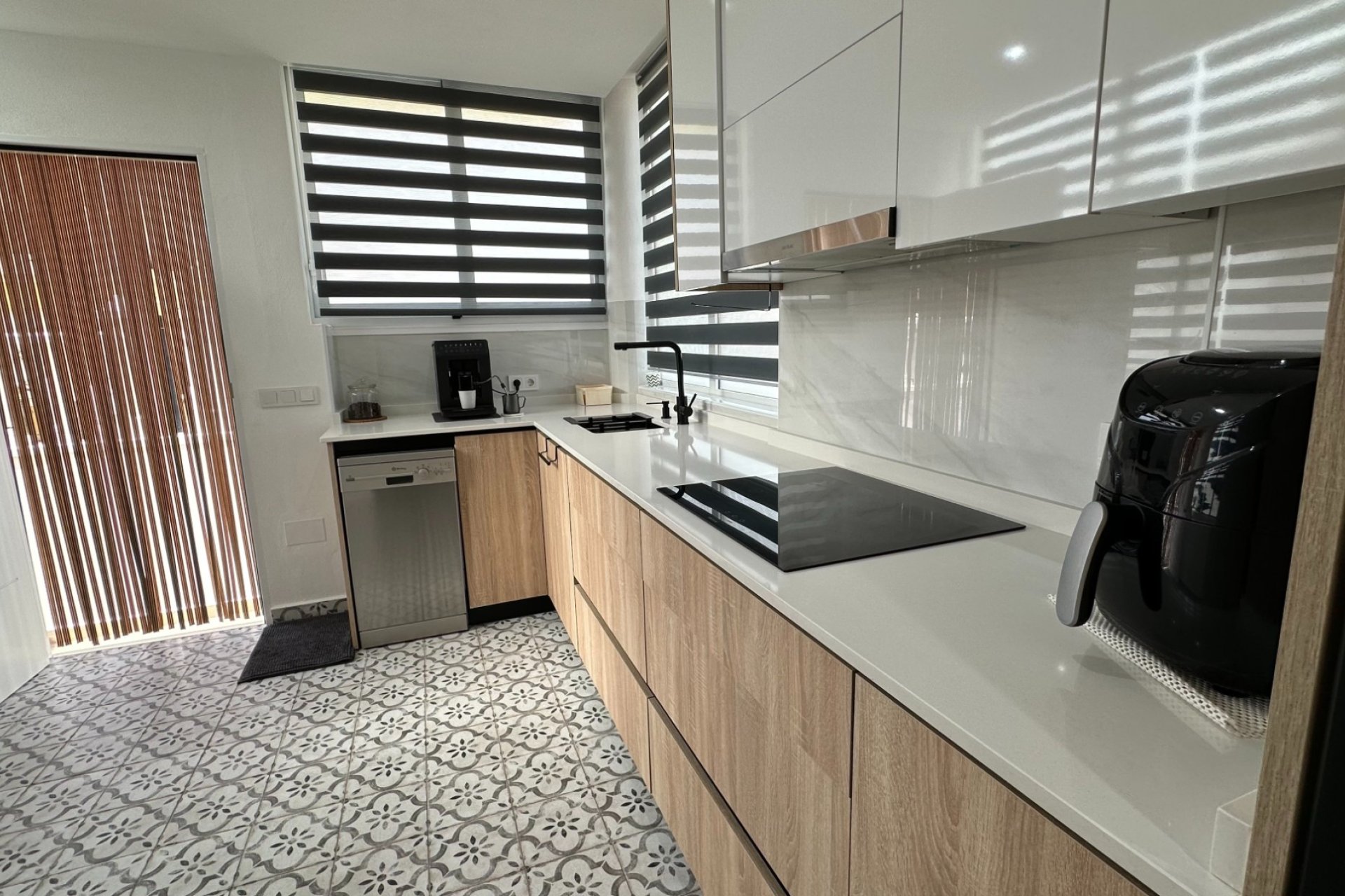 Herverkoop - Herenhuis -
Guardamar del Segura - El Raso