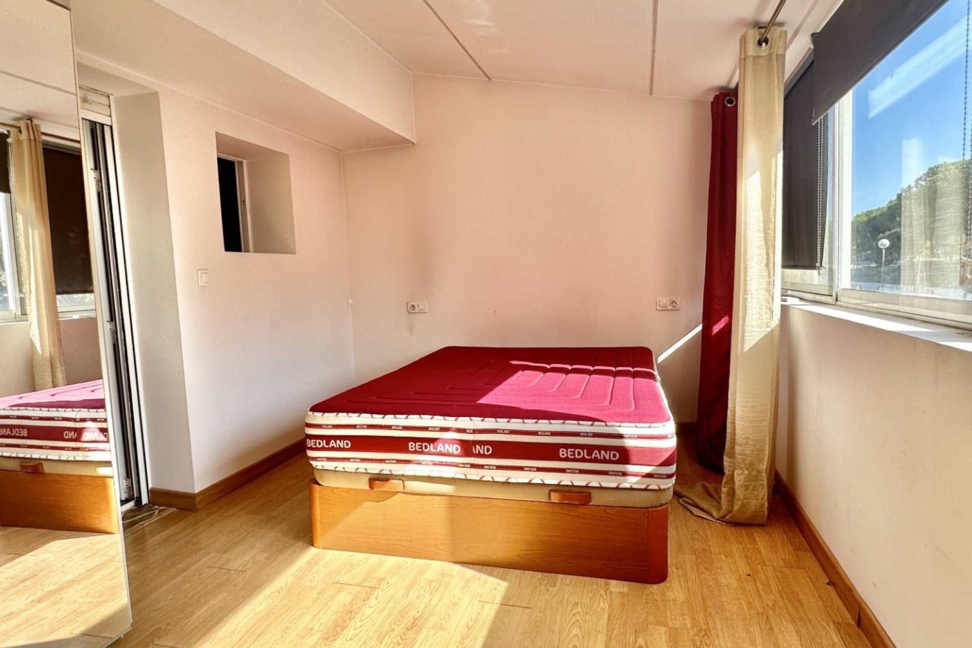 Herverkoop - Herenhuis -
Guardamar del Segura - Lomas de Polo-Pinomar