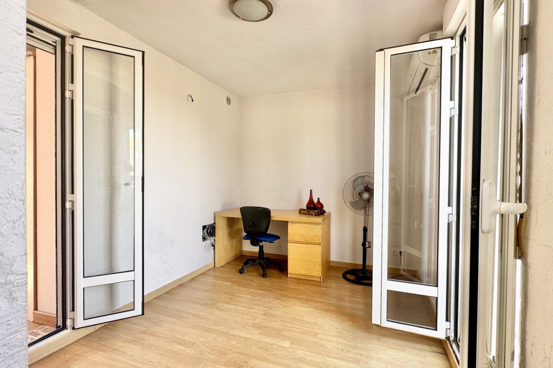 Herverkoop - Herenhuis -
Guardamar del Segura - Lomas de Polo-Pinomar