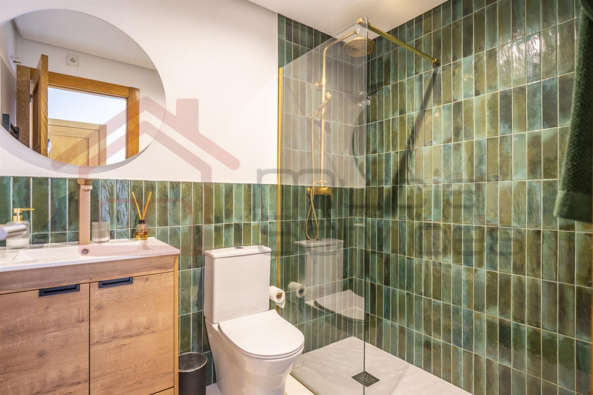 Herverkoop - Herenhuis -
La Torre Golf Resort