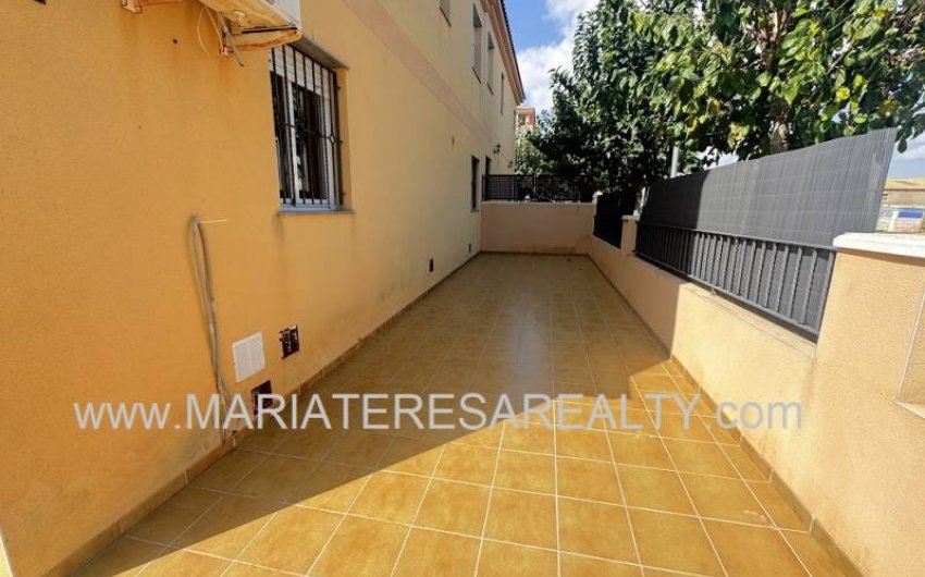 Herverkoop - Herenhuis -
Los Alcazares - Los Narejos