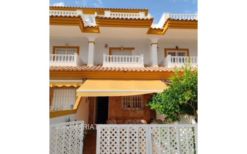 Herverkoop - Herenhuis -
Los Alcazares - Los Narejos